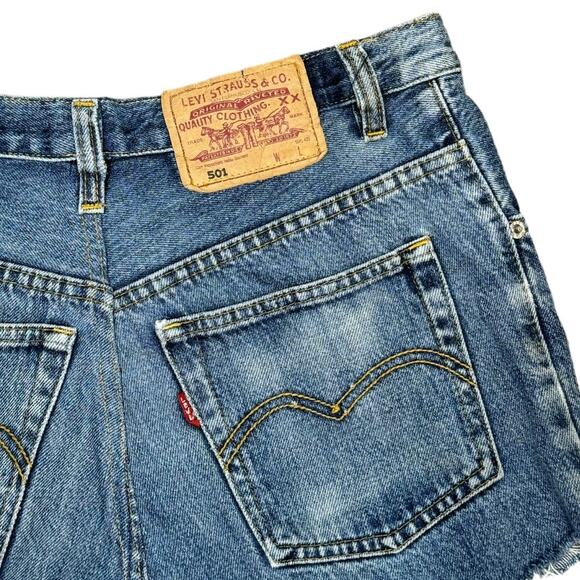 Levi's Reworked Custom Daisy Dukes Blue Jean Cutoffs Shorts 28 Casual High Rise - Picture 3 of 4